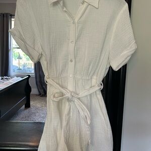 Cupshe White Collared Jumpsuit with Tie Waist